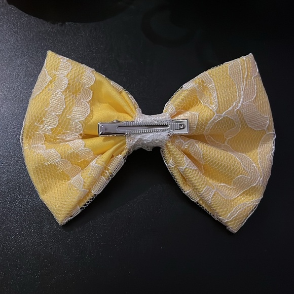 Belle bow - Picture 2 of 4